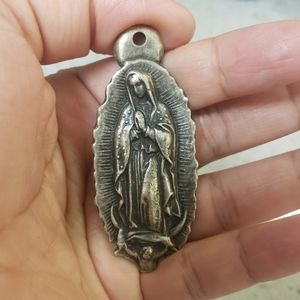 Virgen de Guadalupe medel